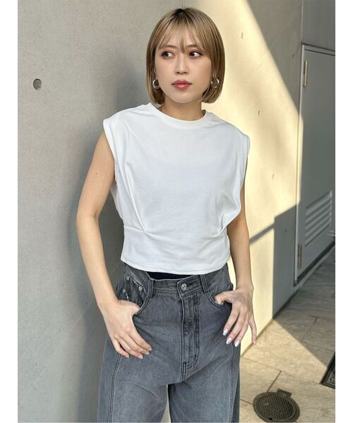 MURUA（ムルーア）の「ウエストタックノースリトップス（Tシャツ/カットソー・レディース・ブルー/イエロー/ブラック/ホワイト・FREE）」の19枚目の写真