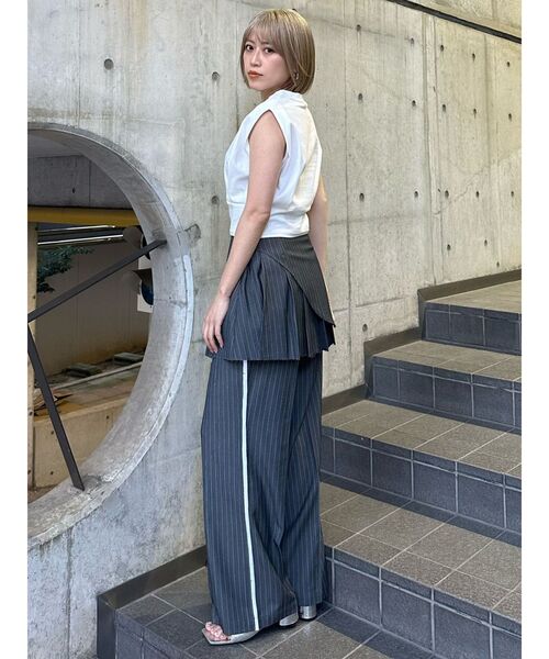 MURUA（ムルーア）の「ウエストタックノースリトップス（Tシャツ/カットソー・レディース・ブルー/イエロー/ブラック/ホワイト・FREE）」の7枚目の写真