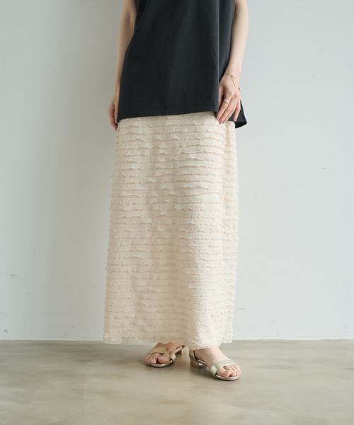 Shelly island（シェリーアイランド）の「フリルティアードIラインスカート（スカート・レディース・ブラック/ホワイト/レッド・FREE）」の12枚目の写真