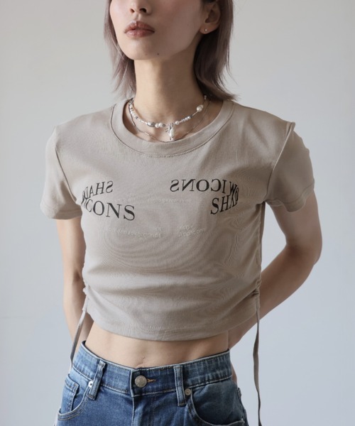 Ulysses(ユリシス)の「サイドシャーリングクロップドTシャツ(Tシャツ/カットソー・レディース・ホワイト/ブラック/ダークグレー/キャメル・F)」の4枚目の写真