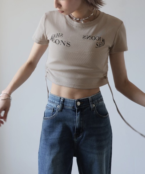 Ulysses(ユリシス)の「サイドシャーリングクロップドTシャツ(Tシャツ/カットソー・レディース・ホワイト/ブラック/ダークグレー/キャメル・F)」の8枚目の写真
