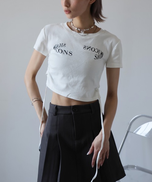 Ulysses(ユリシス)の「サイドシャーリングクロップドTシャツ(Tシャツ/カットソー・レディース・ホワイト/ブラック/ダークグレー/キャメル・F)」の19枚目の写真