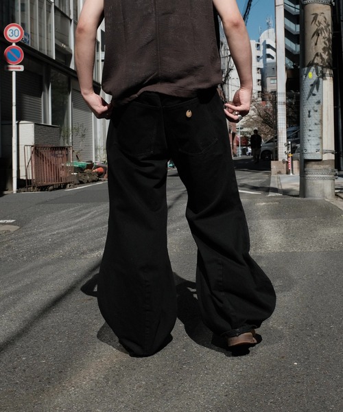 2AM(ツーエイエム)の「NAM ナム / TRUMPET WASHED DENIM(デニムパンツ・メンズ・ブラック・ONE SIZE)」の8枚目の写真