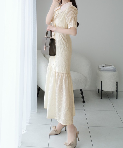 mily bilet（ミウィビレット）の「【mily bilet】おしゃれと高級感の絶妙なバランス。花刺繍ガーゼレトロシャツワンピース（ワンピース・レディース・ネイビー/ブラック/アイボリー・X-LARGE/LARGE/MEDIUM/SMALL）」の6枚目の写真