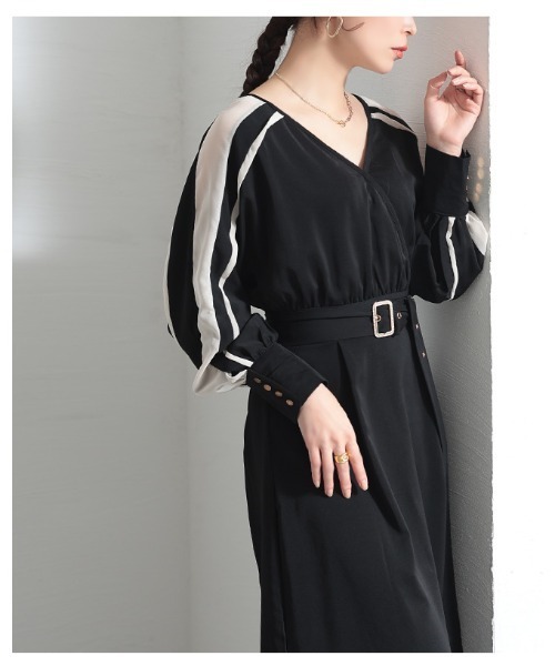 Sawa a la mode(サワアラモード)の「配色ラインワンピース(ワンピース・レディース・ブラック・FREE)」の2枚目の写真