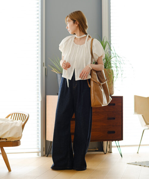 Kastane(カスタネ)の「ベルト付レザートートバッグ(トートバッグ・レディース・ブラック/アイボリー/サンドベージュ・FREE)」の14枚目の写真