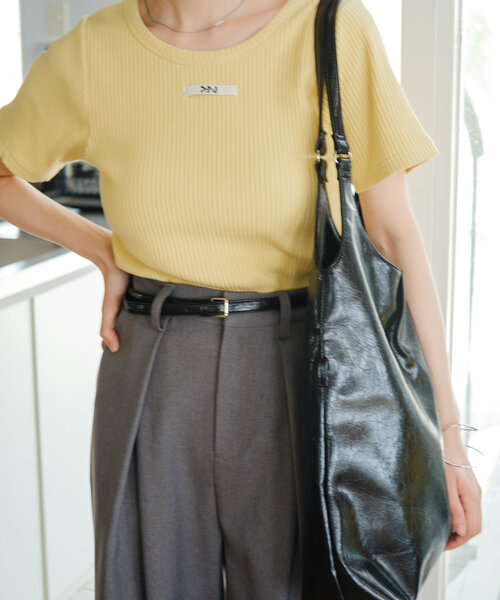 Kastane(カスタネ)の「ベルト付レザートートバッグ(トートバッグ・レディース・ブラック/アイボリー/サンドベージュ・FREE)」の18枚目の写真