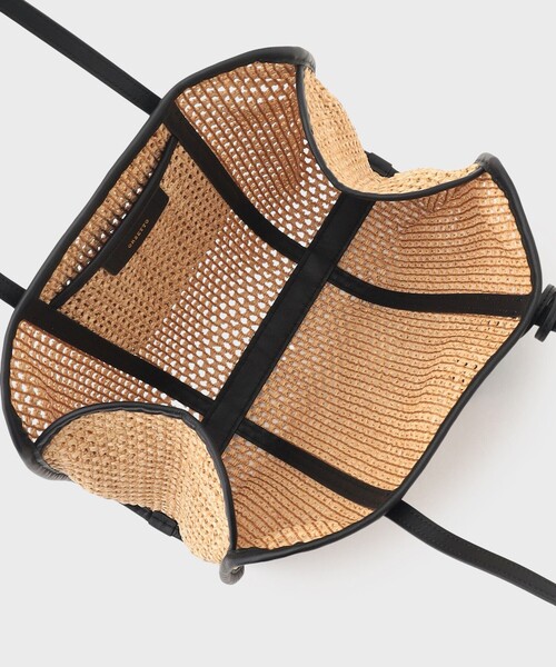 GRACE CONTINENTAL(グレースコンチネンタル)の「ORSETTOスクエアーバッグ(ハンドバッグ・レディース・ホワイト/ブラック・FREE)」の10枚目の写真