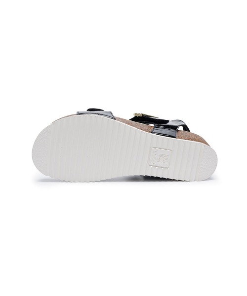 ara（アラ）の「ara/ [12-38510] NORDERNEY-S エナメル×ゴールドバックル 厚底サンダル（サンダル・レディース・ホワイト/ブラック・38/39/35/36/37/40）」の17枚目の写真