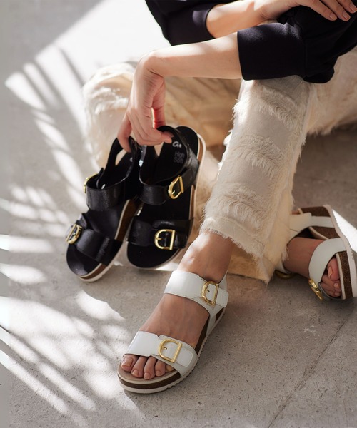 関税送料込み【Max Mara】バックルディテール サンダル ara/ [12-38510] NORDERNEY-S エナメル×ゴールドバックル 厚底