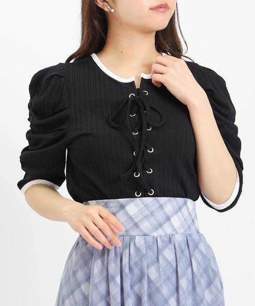 ASTORIA ODIER(アストリアオディール)の「レースアップリブカットソー(Tシャツ/カットソー・レディース・ホワイト×ブラック/ブラック/ホワイト・MEDIUM)」の3枚目の写真