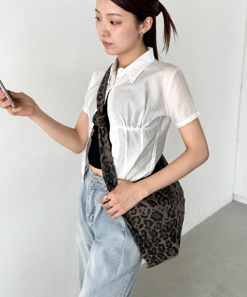 Bamm(バム)の「レオパードワンハンドルショルダーバッグ【A4サイズ対応】(ショルダーバッグ・レディース・レオパード・FREE)」の3枚目の写真