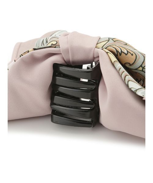 SNIDEL(スナイデル)の「スカーフリボンバンス(バレッタ/ヘアクリップ・レディース・ライトピンク/ブラウン・FREE)」の17枚目の写真