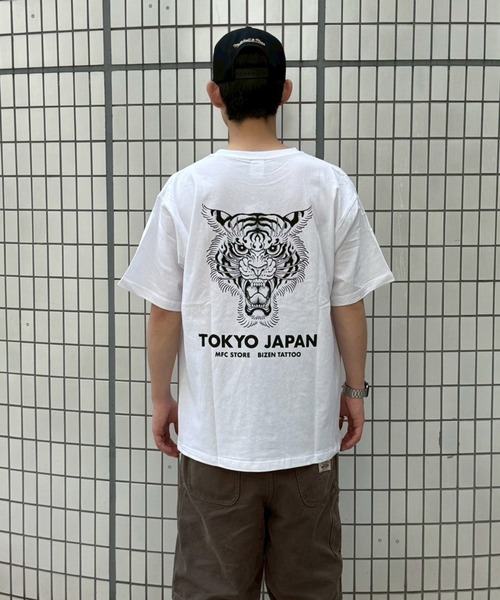 MFC STORE（エムエフシーストア）の「彫師美漸-BIZEN x MFC STORE TIGER TYO S/S TEE（Tシャツ/カットソー・メンズ・ホワイト/チャコール/ブラック・XS/S/M/L/XL/XXL）」の22枚目の写真