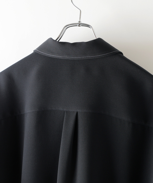 EDIFICE（エディフィス）の「E. Waving Dobby ZIP シャツ（シャツ/ブラウス・メンズ・ネイビー・SMALL/MEDIUM/LARGE）」の2枚目の写真