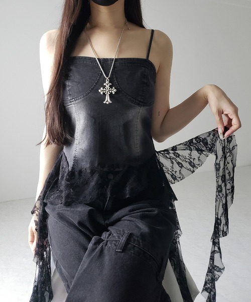 me+em select(ミームセレクト)の「※※【 2color 】ヴィンテージライクレースフリルデニムビスチェ / vintage like lace frill denim bustier(キャミソール・レディース・ブルー/ブラック・FREE)」の12枚目の写真