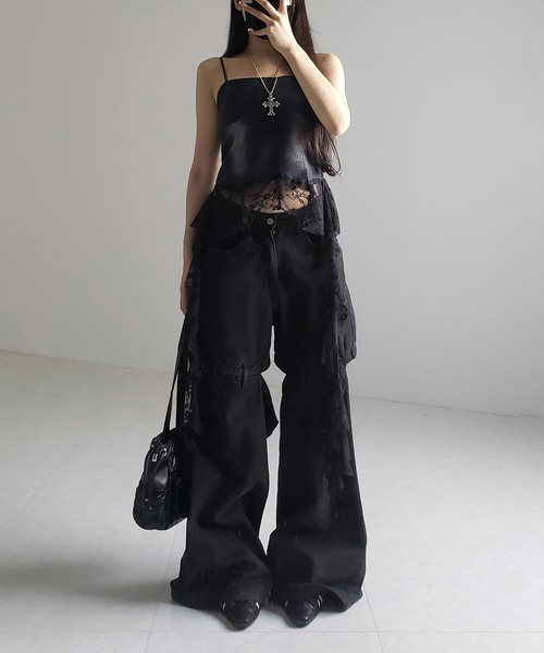 me+em select(ミームセレクト)の「※※【 2color 】ヴィンテージライクレースフリルデニムビスチェ / vintage like lace frill denim bustier(キャミソール・レディース・ブルー/ブラック・FREE)」の17枚目の写真