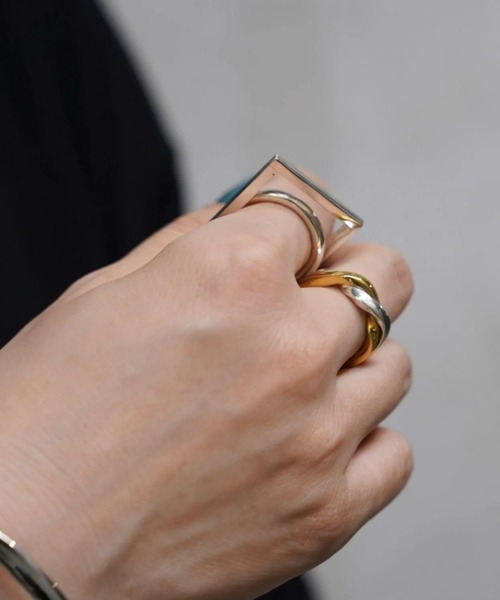 ACE by MORIZANE(エースバイモリザネ)の「【ACE by morizane】acegimmel ring k18 gold plated(リング・メンズ・シルバー×ゴールド・11号/18号)」の7枚目の写真
