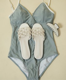 eim（エイム）の「amiami round toe flat sandal / アミアミラウンドトゥフラットサンダル（サンダル）」