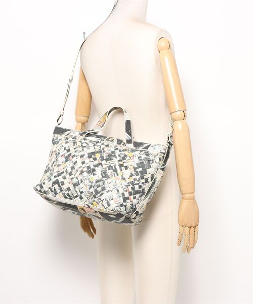 Desigual(デシグアル)の「編み込みミディアムショッパーバッグ(ハンドバッグ・レディース・マルチ・FREE)」の11枚目の写真