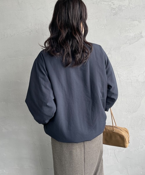 FRED PERRY（フレッドペリー）の「[FRED PERRY/フレッドペリー] 別注 パデッドボタン 中綿ジャケット（ブルゾン・レディース・ブラック/ネイビー・S/M/L）」の15枚目の写真