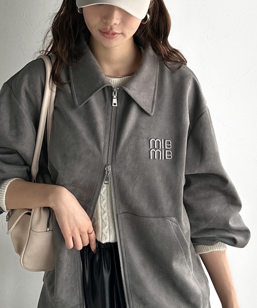 mily bilet（ミウィビレット）の「【mily bilet】柔らかタッチで重ね着にも最適♪立体刺繍デザインスエードポンチ素材ダブルジップブルゾン アウター（ブルゾン・レディース・キャメル/チャコール・X-LARGE/LARGE/MEDIUM/SMALL）」の16枚目の写真