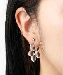 Casselini | Casselini(キャセリーニ)ミニクリアフラワーピアス(ピアス（両耳用）)