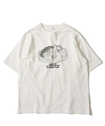 TETE HOMME（テットオム）の「ネコ グラフィックプリント クルーネックTシャツ / アニマルプリントTシャツ（Tシャツ/カットソー）」