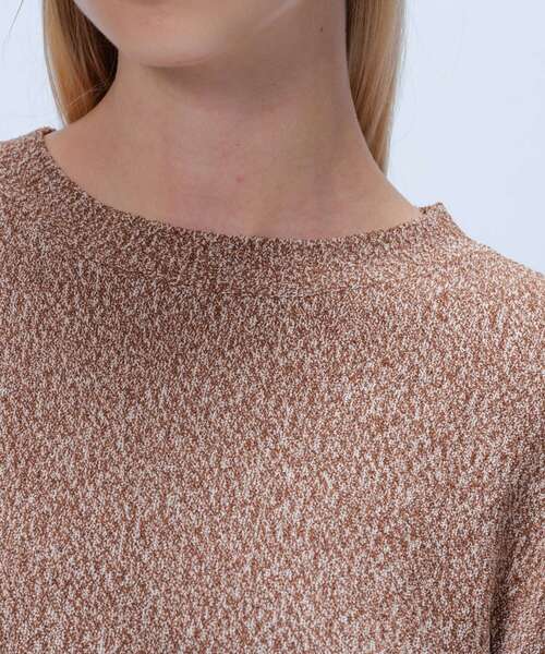 cloenc（クロエンス）の「【手洗い可】パフスリーブプルオーバー（Tシャツ/カットソー・レディース・ブラック/ダークブラウン/ベージュ・02）」の14枚目の写真