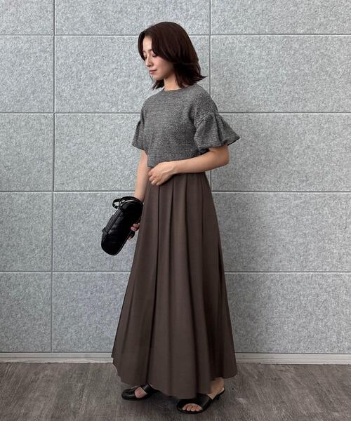 cloenc（クロエンス）の「【手洗い可】パフスリーブプルオーバー（Tシャツ/カットソー・レディース・ブラック/ダークブラウン/ベージュ・02）」の22枚目の写真