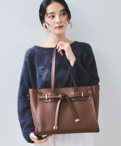 VIS（ビス）の「【新色追加】【A4収納】フラップタイトートバッグ（トートバッグ・レディース・ダークブラウン/ベージュ系その他2/ブラック・FREE）」の2枚目の写真