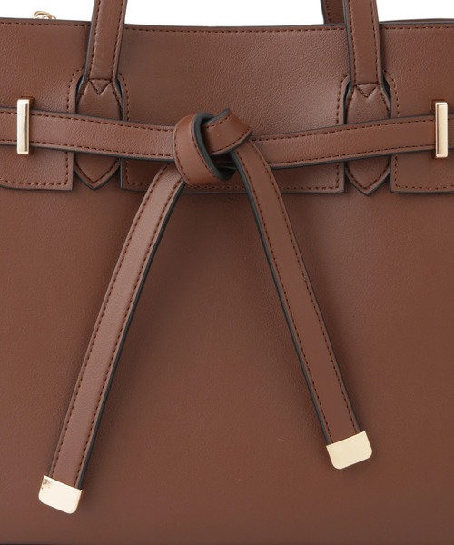 VIS（ビス）の「【新色追加】【A4収納】フラップタイトートバッグ（トートバッグ・レディース・ダークブラウン/ベージュ系その他2/ブラック・FREE）」の10枚目の写真