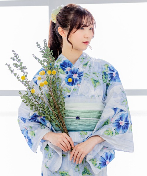 kimonomachi（キモノマチ）の「Clarus レディース 女性浴衣2点セット（浴衣＋グラデしわ兵児帯）「夏の思い出」F/フリーサイズ 綿浴衣 大人可愛い きもの町オリジナル 女性用浴衣 ゆかた yukata（浴衣・レディース・ライトブルー/ホワイト×パープル/スカイブルー・FREE）」の3枚目の写真