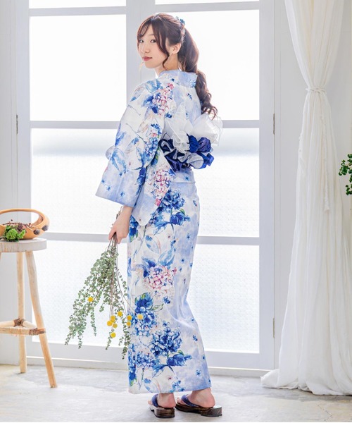 kimonomachi（キモノマチ）の「Clarus レディース 女性浴衣2点セット（浴衣＋グラデしわ兵児帯）「夏の思い出」F/フリーサイズ 綿浴衣 大人可愛い きもの町オリジナル 女性用浴衣 ゆかた yukata（浴衣・レディース・ライトブルー/ホワイト×パープル/スカイブルー・FREE）」の6枚目の写真