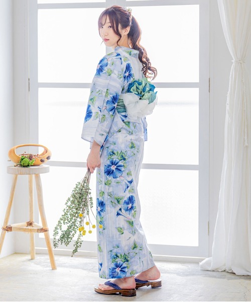kimonomachi（キモノマチ）の「Clarus レディース 女性浴衣2点セット（浴衣＋グラデしわ兵児帯）「夏の思い出」F/フリーサイズ 綿浴衣 大人可愛い きもの町オリジナル 女性用浴衣 ゆかた yukata（浴衣・レディース・ライトブルー/ホワイト×パープル/スカイブルー・FREE）」の10枚目の写真
