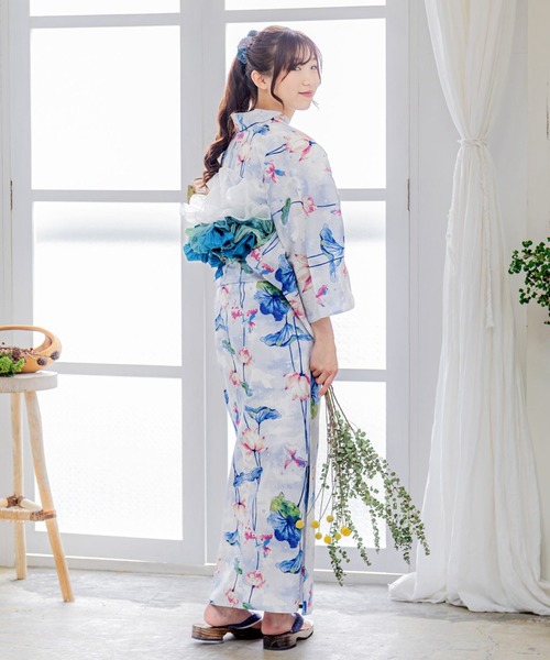 kimonomachi（キモノマチ）の「Clarus レディース 女性浴衣2点セット（浴衣＋グラデしわ兵児帯）「夏の思い出」F/フリーサイズ 綿浴衣 大人可愛い きもの町オリジナル 女性用浴衣 ゆかた yukata（浴衣・レディース・ライトブルー/ホワイト×パープル/スカイブルー・FREE）」の14枚目の写真