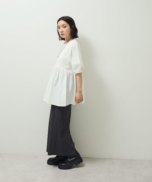 ELENCARE DUE（エレンカーレデュエ）の「・ELENCARE DUE ハイブリットTEE（Tシャツ/カットソー・レディース・ブラウン/ブラック/チャコールグレー/オフホワイト・FREE）」の9枚目の写真