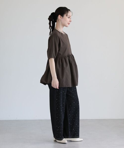 ELENCARE DUE（エレンカーレデュエ）の「・ELENCARE DUE ハイブリットTEE（Tシャツ/カットソー・レディース・ブラウン/ブラック/チャコールグレー/オフホワイト・FREE）」の17枚目の写真