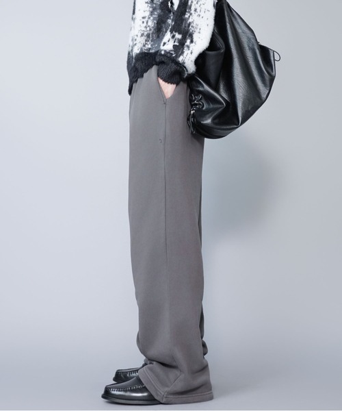 SPINNS（スピンズ）の「カラースウェットパンツ/セミワイドシルエット/ユニセックス（スウェットパンツ・メンズ・ピンク/チャコール/杢グレー/アッシュグレー/ブラック・L/M/S）」の18枚目の写真