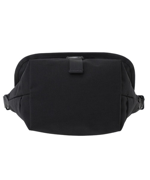 Manhattan Portage（マンハッタンポーテージ）の「Manhattan Portage/マンハッタンポーテージ ショルダーバック "くまのプーさん" NYLON MESSENGER BAG (XXS) POOH MP1603FZP500PH（ショルダーバッグ・メンズ・ブラック×レッド・FREE）」の11枚目の写真
