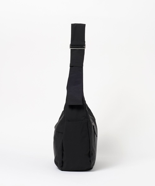 GLOBAL WORK（グローバルワーク）の「軽量アソートショルダー/581185（ショルダーバッグ・メンズ・ダークブラウン/ブラック系9/ブラック系・ONE SIZE）」の12枚目の写真