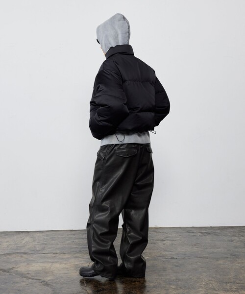 BEAMS（ビームス）の「レザーライク ダウン ブルゾン（ダウンジャケット/コート・メンズ・ブラック/ライトブラウン・XL/L/M/S）」の15枚目の写真