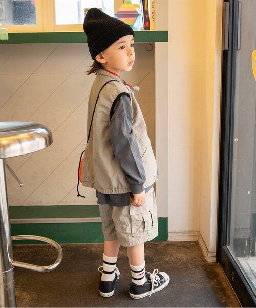 BREEZE（ブリーズ）の「【2WAY/ジュニア対応】リバーシブルジップアップベスト(セットアップ可)（ベスト・キッズ・ベージュ/ブラック・140/120/100/160）」の20枚目の写真