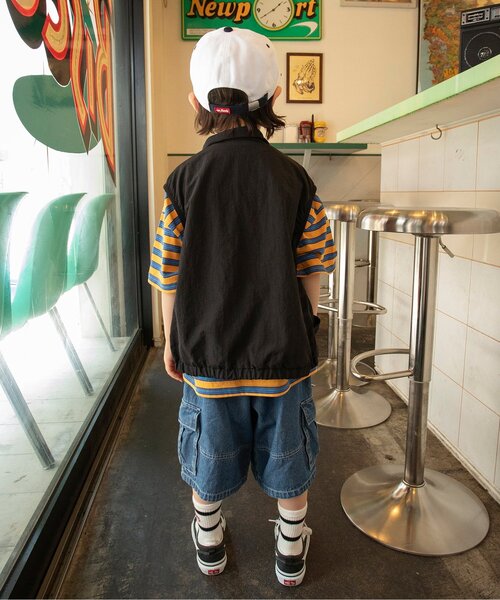 BREEZE（ブリーズ）の「【2WAY/ジュニア対応】リバーシブルジップアップベスト(セットアップ可)（ベスト・キッズ・ベージュ/ブラック・140/120/100/160）」の6枚目の写真