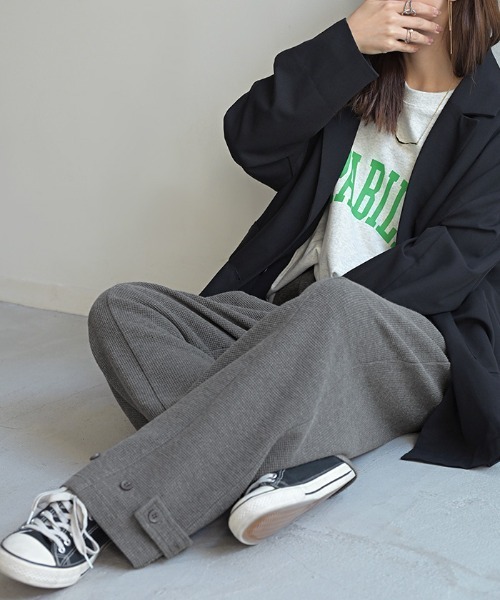 HUG.U（ハグユー）の「ワッフルワイドパンツ（その他パンツ・レディース・ブラック/ダークネイビー/ダークグレー・トール丈/レギュラー丈）」の5枚目の写真