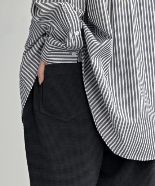 HUG.U（ハグユー）の「ワッフルワイドパンツ（その他パンツ・レディース・ブラック/ダークネイビー/ダークグレー・トール丈/レギュラー丈）」の18枚目の写真