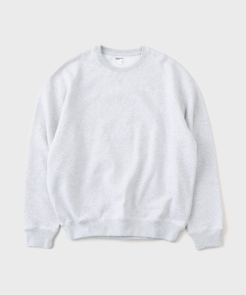WISM（ウィズム）の「BASEMENT GEAR / ベースメントギア 15oz Garment Dye CrewSweat（スウェット・メンズ・ブラウン/ネイビー/ブラック/ライトグレー・MEDIUM/LARGE/X-LARGE）」の2枚目の写真