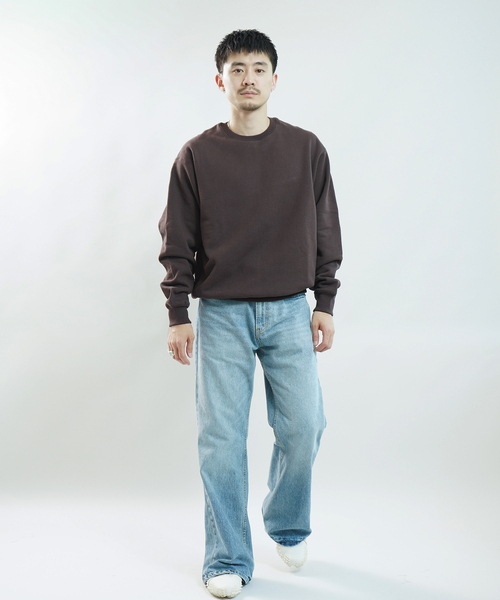 WISM（ウィズム）の「BASEMENT GEAR / ベースメントギア 15oz Garment Dye CrewSweat（スウェット・メンズ・ブラウン/ネイビー/ブラック/ライトグレー・MEDIUM/LARGE/X-LARGE）」の12枚目の写真