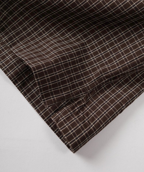 make a ray!（メイク ア レイ！）の「【82】 ショート丈 先染めミニチェックシャツ/短丈/コンパクトシャツ（シャツ/ブラウス・メンズ・ブラック/ベージュ/ブラウン/ネイビー/ブラック系その他/ブラウン系その他・L/M）」の13枚目の写真