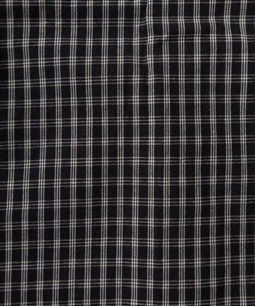 make a ray!（メイク ア レイ！）の「【82】 ショート丈 先染めミニチェックシャツ/短丈/コンパクトシャツ（シャツ/ブラウス・メンズ・ブラック/ベージュ/ブラウン/ネイビー/ブラック系その他/ブラウン系その他・L/M）」の16枚目の写真